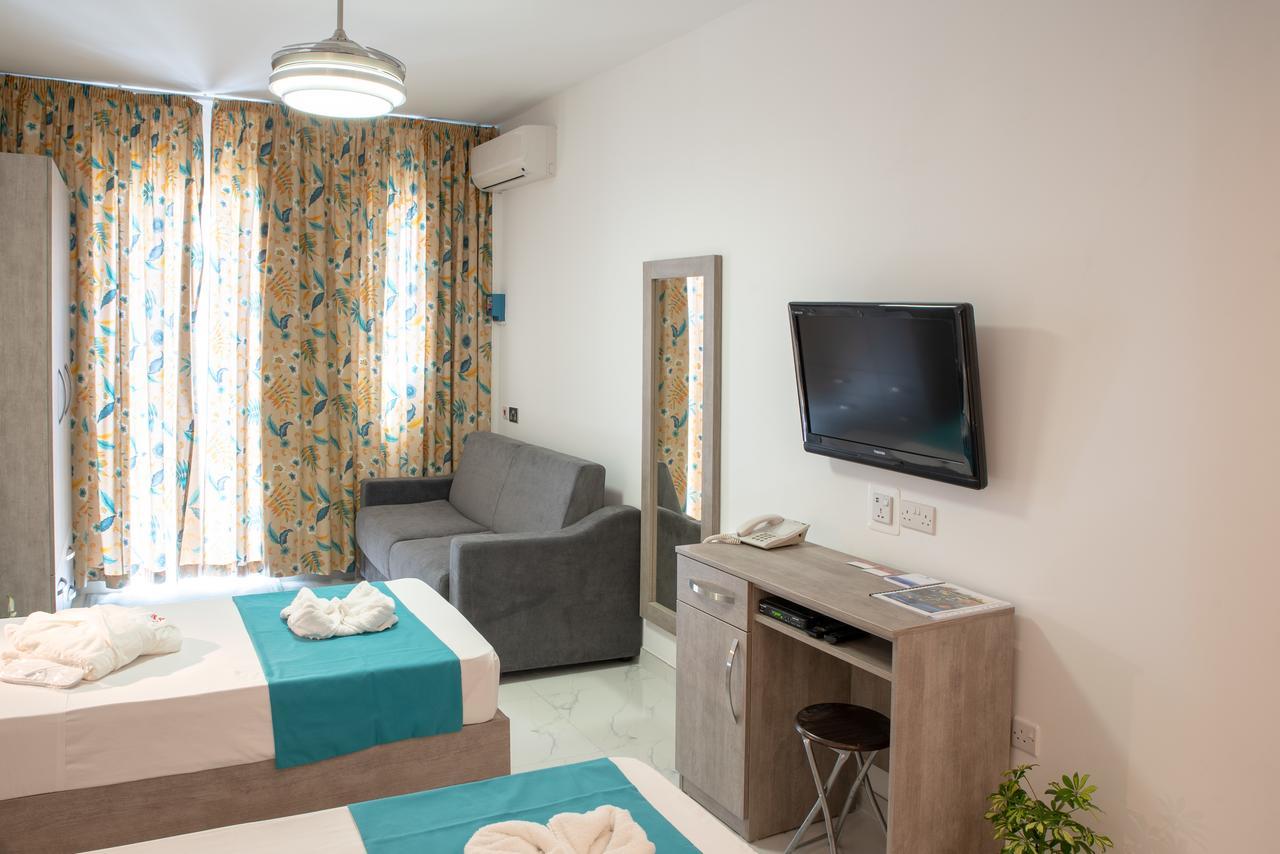 For Rest Aparthotel เซนต์พอลส์เบย์ ภายนอก รูปภาพ